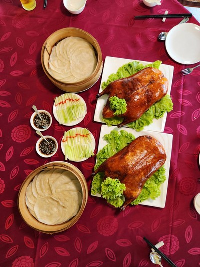 อาหาร หรือ เครื่องดื่ม