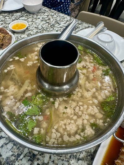 ต้มเกี่ยมบ๊วยหมูสับ