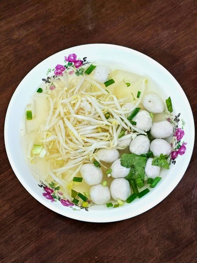 เกาเหลาลูกชิ้นเนื้อ