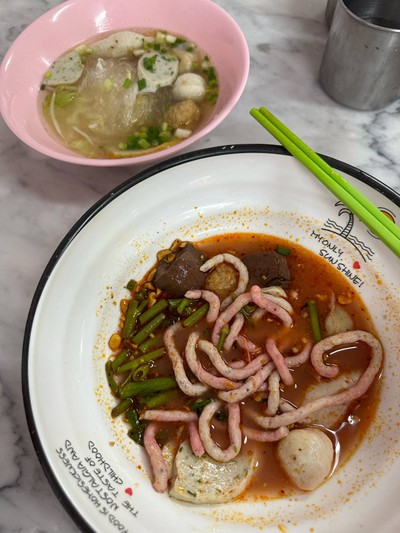 เส้นปลาโฟยำ