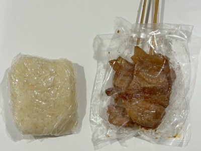 ข้าวเหนียวหมูปิ้ง
