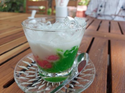 รวมมิตรน้ำกะทิ