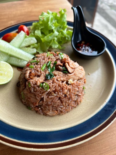 ข้าวผัดเต้าหู้ยี้