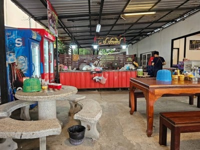 บรรยากาศ ก๋วยเตี๋ยวเรือ ป.ประทีป สาขาอยุธยา(เส้นหลังวัดใหญ่) สาขาอยุธยา(เส้นหลังวัดใหญ่)