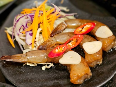 อาหาร หรือ เครื่องดื่ม