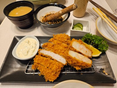 ชุดเอบิคัตสึและทงคัตสึสันนอก