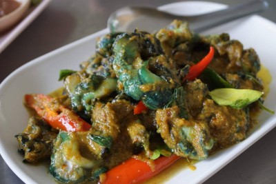 หอยเจดีย์ผัดเผ็ด