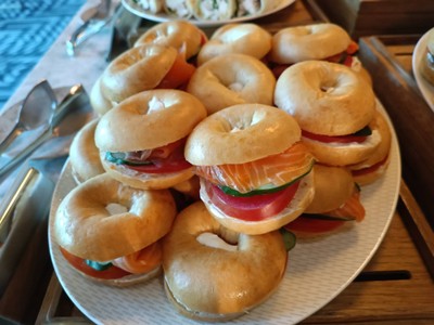 อาหาร หรือ เครื่องดื่ม