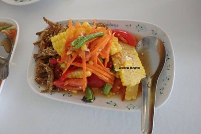 ส้มตำข้าวโพด