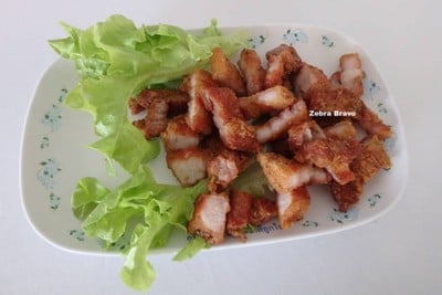 หมู 3 ชั้นทอดน้ำปลา