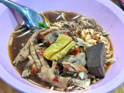 เตี๋ยวไก่มะระ รวม ทุกอย่าง