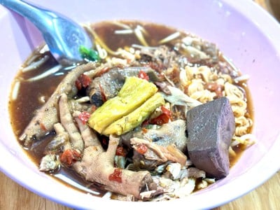 เตี๋ยวไก่มะระ รวม ทุกอย่าง