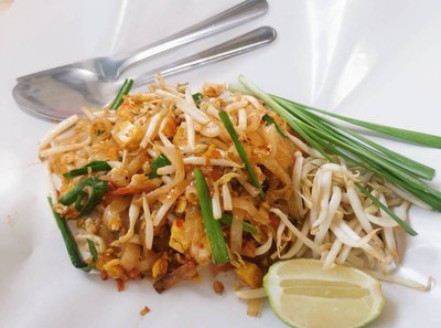 อาหาร หรือ เครื่องดื่ม