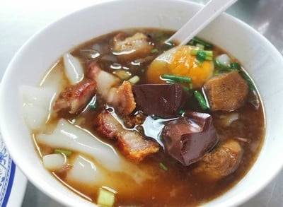 อาหาร หรือ เครื่องดื่ม