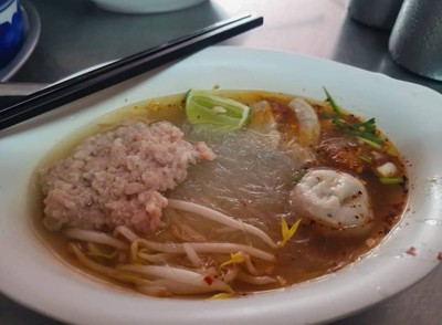 อาหาร หรือ เครื่องดื่ม