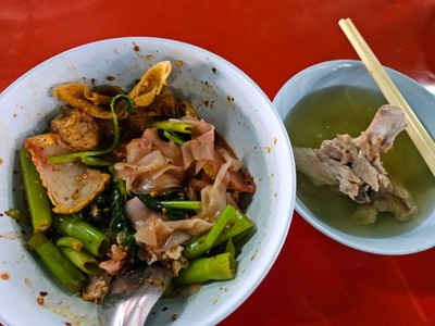 เย็นตาโฟแห้งต้มยำ