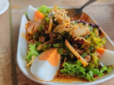 เมนูของร้าน บ้านไม้ริมน้ำ
