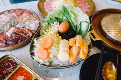 ปิ้งให้สุข Ping-Hi-Suk MooKata