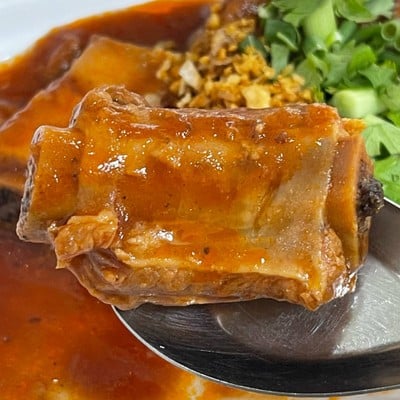 ซี่โครงหมูตุ๋น