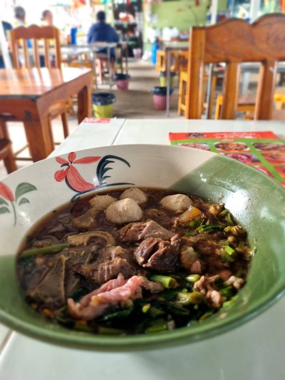 บะหมี่เนื้อรวม จัมโบ้