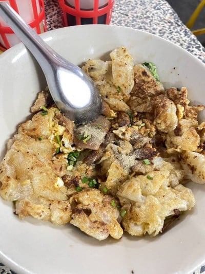 ก๋วยเตี๋ยวคั่วไก่ ก๋วยเตี๋ยวคั่วกุ้ง