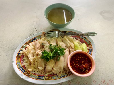 ข้าวมันไก่พิเศษ