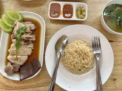 ข้าวมันไก่สิงคโปร์