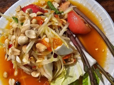 Tum thai with salted egg