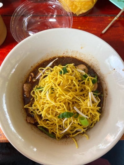 บะหมี่น้ำตก