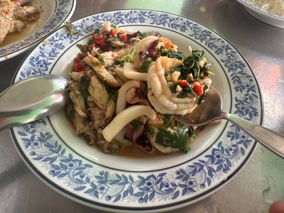 กระเพรารวมมิตร