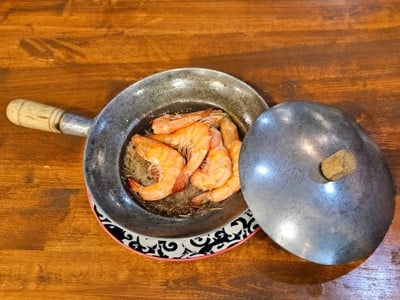 กุ้งอบวุ้นเส้น