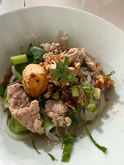 เมนูของร้าน ก๋วยเตี๋ยวเรืออยุธยา (ลุงเสริม) เมืองทอง 1