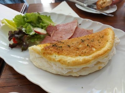 Souffle Omelette With Paris Ham