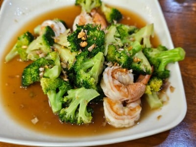 บล็อคโคลี่ผัดกุ้ง