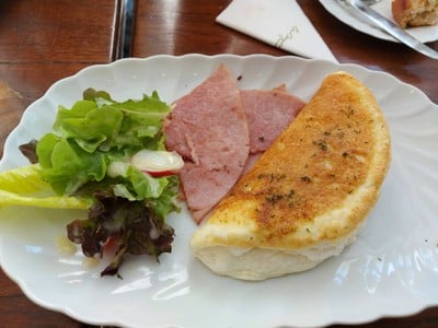 Souffle Omelette With Paris Ham