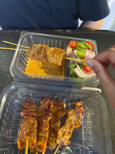 ชุดเล็ก หมูสะเต๊ะ 10 ไม้