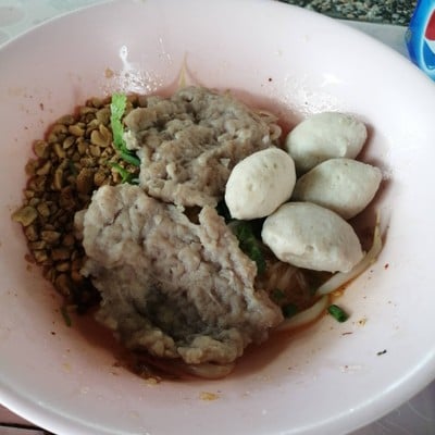 อาหาร หรือ เครื่องดื่ม