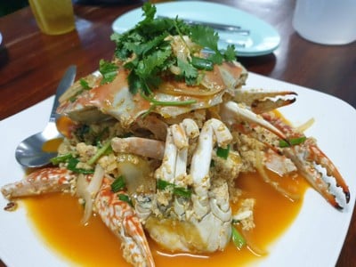 ปูผัดผงกะหรี่