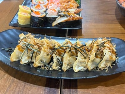 เกี๊ยวซ่าทาโกะ