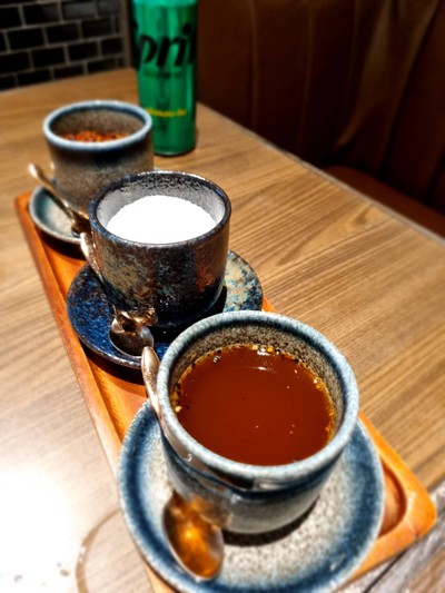 อาหาร หรือ เครื่องดื่ม