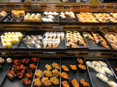 ซูชิต่างๆ