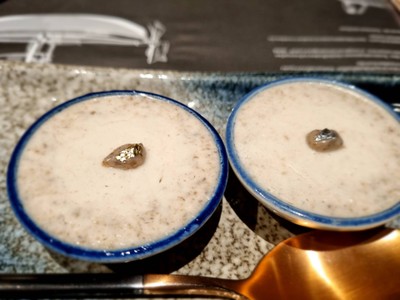 ขนมถ้วยทรัฟเฟิล