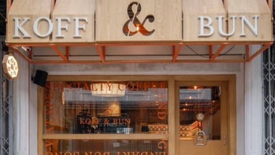Koff and Bun Coffee Roasters ทรงวาด Koff and Bun Coffee Roasters ทรงวาด