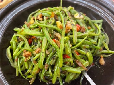ผัดถั่วแขก