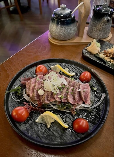 🥩 Wagyu Tataki. (Price 388++ Baht.)