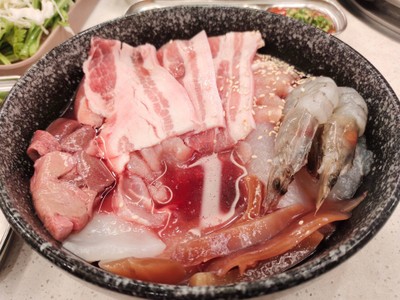 เซตนักล่าหมู M