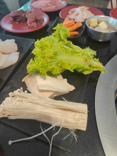 อาหาร หรือ เครื่องดื่ม