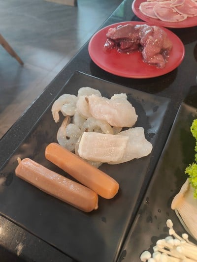 อาหาร หรือ เครื่องดื่ม