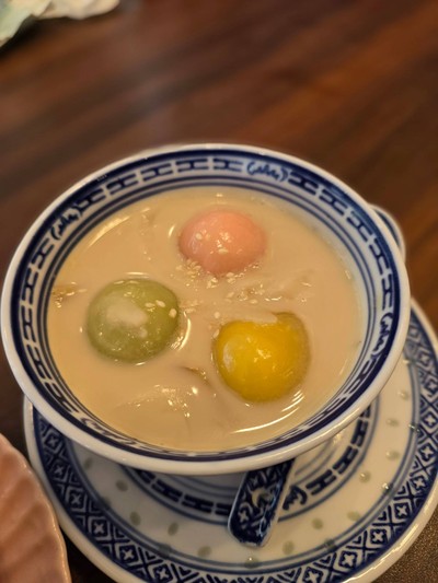 บัวลอย