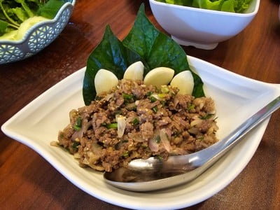 อาหาร หรือ เครื่องดื่ม